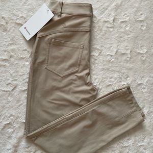 Lululemon City Sleek 5 pocket 7/8 Pant